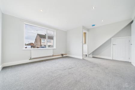 3 bedroom Semi-detached house for sale in Boynton Crescent, Winterton, North Lincolnshire, DN15