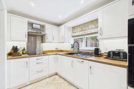 3 bedroom Detached house for sale in Bayleaf Lane, Barton-upon-Humber, North Lincolnshire, DN18