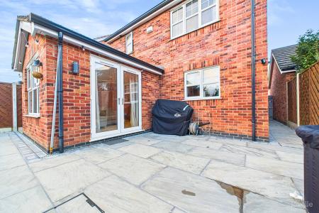 3 bedroom Detached house for sale in Bayleaf Lane, Barton-upon-Humber, North Lincolnshire, DN18