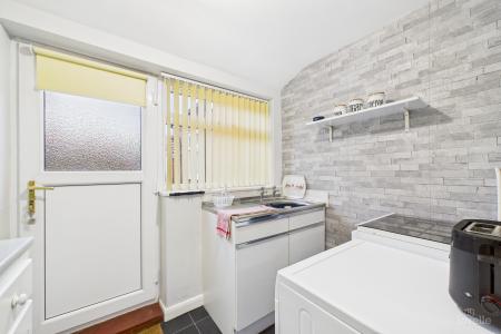 2 bedroom End of terrace house for sale in Butts Road, Barton-upon-Humber, North Lincolnshire, DN18