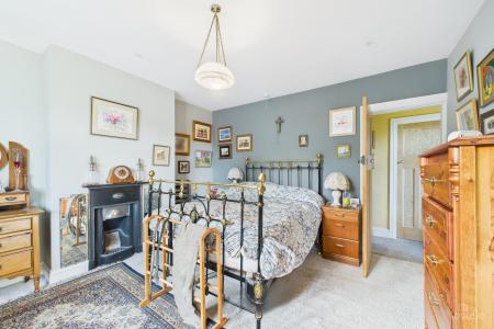 2 bedroom Semi-detached house for sale in Whitecross Street, Barton-upon-Humber, North Lincolnshire, DN18