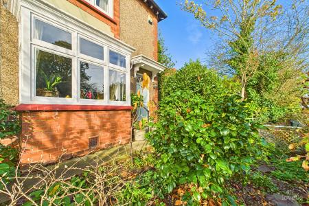 2 bedroom Semi-detached house for sale in Whitecross Street, Barton-upon-Humber, North Lincolnshire, DN18