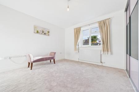 2 bedroom Detached bungalow for sale in Bramley Close, Barton-upon-Humber, North Lincolnshire, DN18