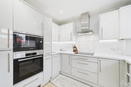 2 bedroom Detached bungalow for sale in Bramley Close, Barton-upon-Humber, North Lincolnshire, DN18