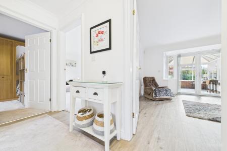 2 bedroom Detached bungalow for sale in Bramley Close, Barton-upon-Humber, North Lincolnshire, DN18