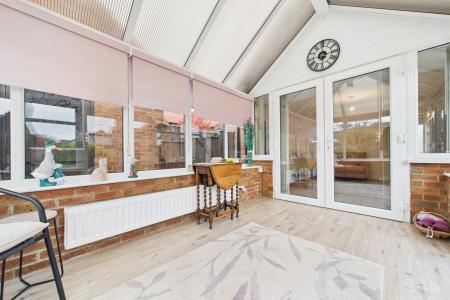 2 bedroom Detached bungalow for sale in Bramley Close, Barton-upon-Humber, North Lincolnshire, DN18