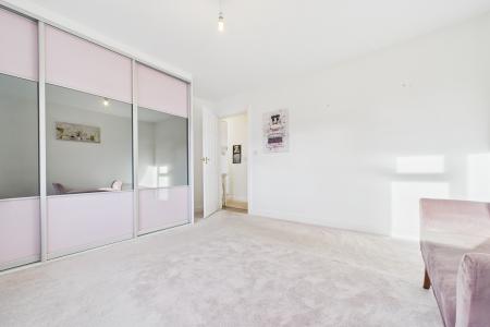 2 bedroom Detached bungalow for sale in Bramley Close, Barton-upon-Humber, North Lincolnshire, DN18