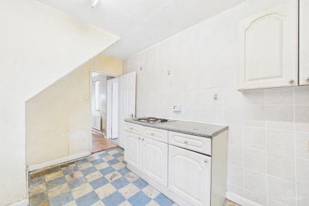 3 bedroom Semi-detached house for sale in Barrow Road, New Holland, North Lincolnshire, DN19