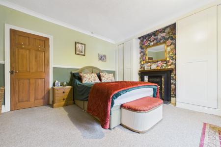 3 bedroom Terraced House for sale in Butts Road, Barton-upon-Humber, North Lincolnshire, DN18