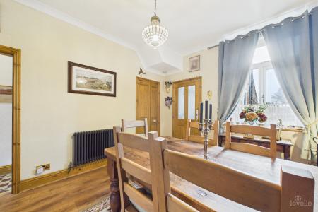 3 bedroom Terraced House for sale in Butts Road, Barton-upon-Humber, North Lincolnshire, DN18