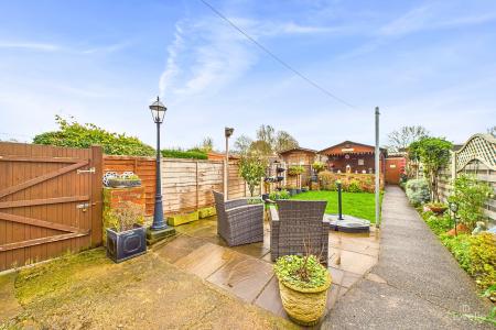 3 bedroom Terraced House for sale in Butts Road, Barton-upon-Humber, North Lincolnshire, DN18