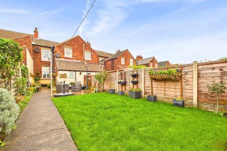 3 bedroom Terraced House for sale in Butts Road, Barton-upon-Humber, North Lincolnshire, DN18