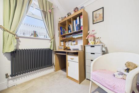 3 bedroom Terraced House for sale in Butts Road, Barton-upon-Humber, North Lincolnshire, DN18