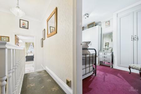 3 bedroom Terraced House for sale in Butts Road, Barton-upon-Humber, North Lincolnshire, DN18