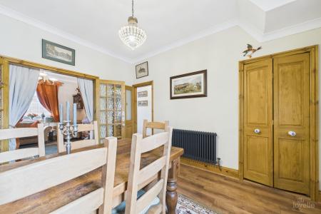 3 bedroom Terraced House for sale in Butts Road, Barton-upon-Humber, North Lincolnshire, DN18