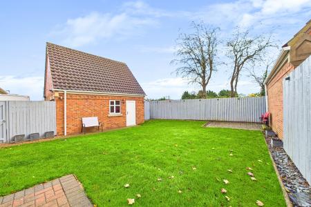 4 bedroom Detached house for sale in Briar Court, Goxhill, North Lincolnshire, DN19