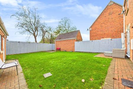4 bedroom Detached house for sale in Briar Court, Goxhill, North Lincolnshire, DN19