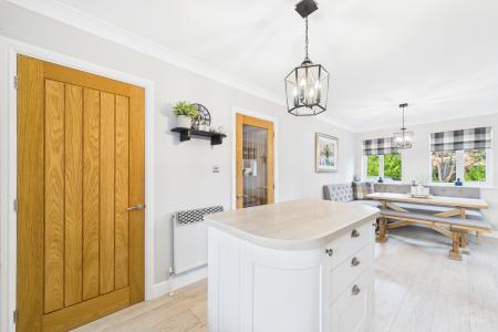 4 bedroom Detached house for sale in Briar Court, Goxhill, North Lincolnshire, DN19