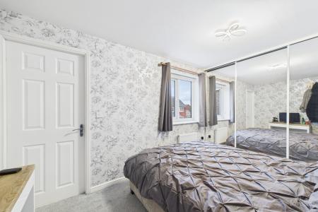 4 bedroom Detached house for sale in Poppyfield Way, Winterton, North Lincolnshire, DN15