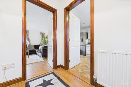 3 bedroom Semi-detached house for sale in Hawthorn Rise, Barrow-upon-Humber, North Lincolnshire, DN19