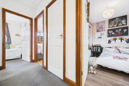 3 bedroom Semi-detached house for sale in Hawthorn Rise, Barrow-upon-Humber, North Lincolnshire, DN19