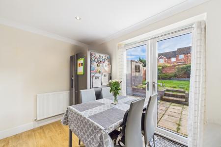 2 bedroom Semi-detached house for sale in Glanford Rise, Barton-upon-Humber, North Lincolnshire, DN18