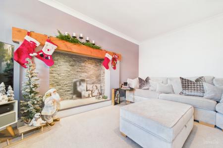 4 bedroom Detached house for sale in Canberra View, Barton-upon-Humber, North Lincolnshire, DN18