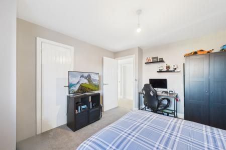 4 bedroom Detached house for sale in Canberra View, Barton-upon-Humber, North Lincolnshire, DN18