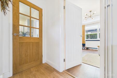 3 bedroom Semi-detached house for sale in Grange Avenue, Barton-upon-Humber, North Lincolnshire, DN18