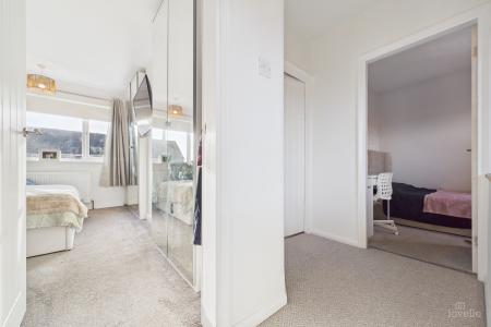 3 bedroom Semi-detached house for sale in Grange Avenue, Barton-upon-Humber, North Lincolnshire, DN18