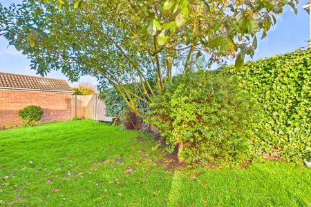 2 bedroom Detached bungalow for sale in Mill Lane, Goxhill, North Lincolnshire, DN19
