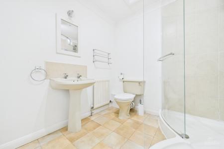 2 bedroom Semi-detached house for sale in Tangarth Court, Barton-upon-Humber, North Lincolnshire, DN18