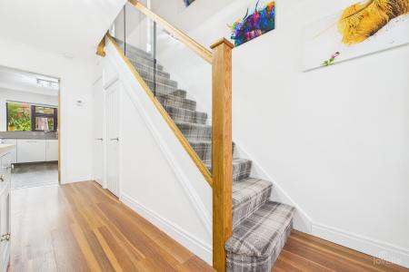 4 bedroom Detached house for sale in Oak Grove, Barrow-upon-Humber, North Lincolnshire, DN19