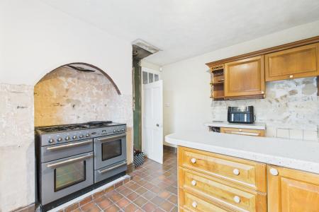 4 bedroom Semi-detached house for sale in Queen Street, Barton-upon-Humber, North Lincolnshire, DN18