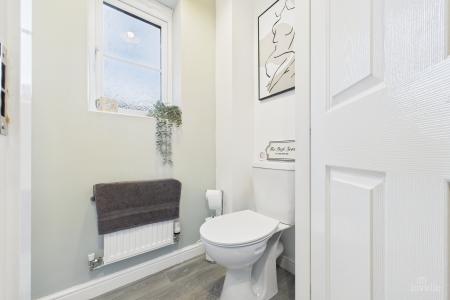 3 bedroom Semi-detached house for sale in Grange View, Winterton, North Lincolnshire, DN15