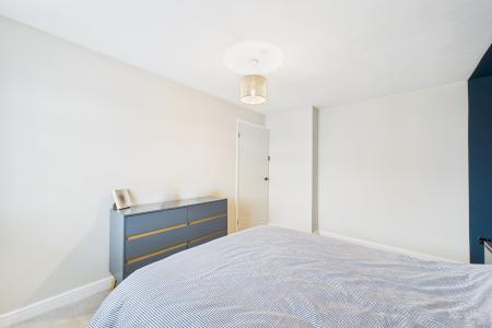 3 bedroom Semi-detached house for sale in Orchard Close, Barton-upon-Humber, North Lincolnshire, DN18