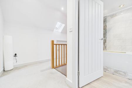 4 bedroom Detached house for sale in Thornton Road, Goxhill, North Lincolnshire, DN19