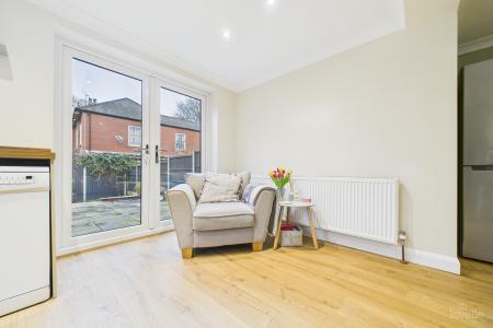 3 bedroom Semi-detached house for sale in Simpson Close, Barrow-upon-Humber, North Lincolnshire, DN19