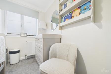 3 bedroom Semi-detached house for sale in Simpson Close, Barrow-upon-Humber, North Lincolnshire, DN19