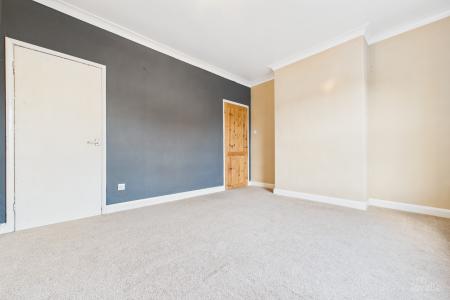 2 bedroom End of terrace house for sale in Dam Road, Barton-upon-Humber, North Lincolnshire, DN18