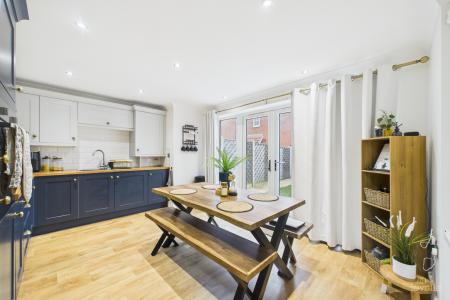 3 bedroom Terraced House for sale in Minerva Walk, Barton-upon-Humber, North Lincolnshire, DN18