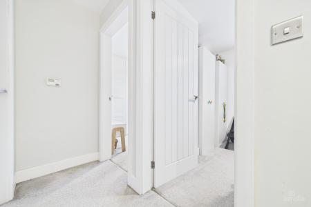 3 bedroom Terraced House for sale in Minerva Walk, Barton-upon-Humber, North Lincolnshire, DN18