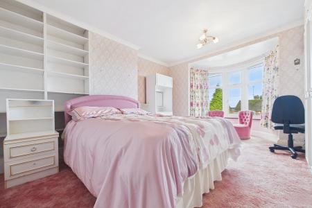 3 bedroom Detached house for sale in Westfield Road, Barton-upon-Humber, North Lincolnshire, DN18