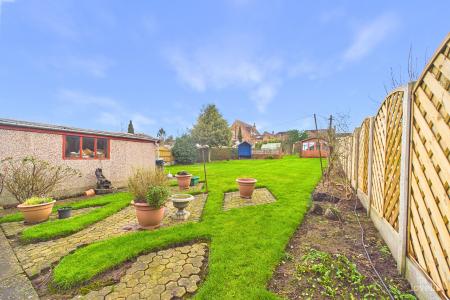 3 bedroom Detached house for sale in Westfield Road, Barton-upon-Humber, North Lincolnshire, DN18