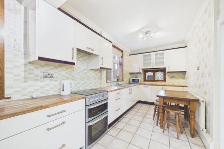 3 bedroom Detached house for sale in Westfield Road, Barton-upon-Humber, North Lincolnshire, DN18