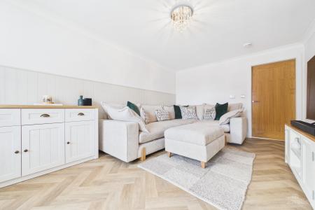 3 bedroom Semi-detached house for sale in Canberra View, Barton-upon-Humber, North Lincolnshire, DN18