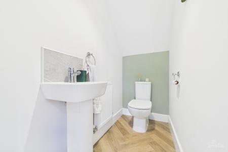 3 bedroom Semi-detached house for sale in Canberra View, Barton-upon-Humber, North Lincolnshire, DN18