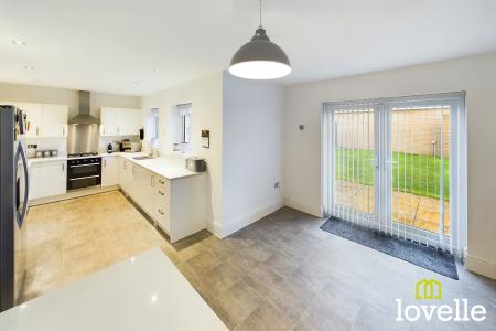 5 bedroom Detached house for sale in Bromby Close, Cottingham, East Riding of Yorkshire, HU16