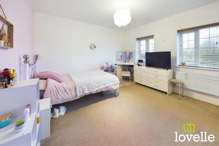 5 bedroom Detached house for sale in Bromby Close, Cottingham, East Riding of Yorkshire, HU16