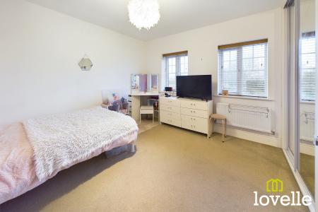 5 bedroom Detached house for sale in Bromby Close, Cottingham, East Riding of Yorkshire, HU16